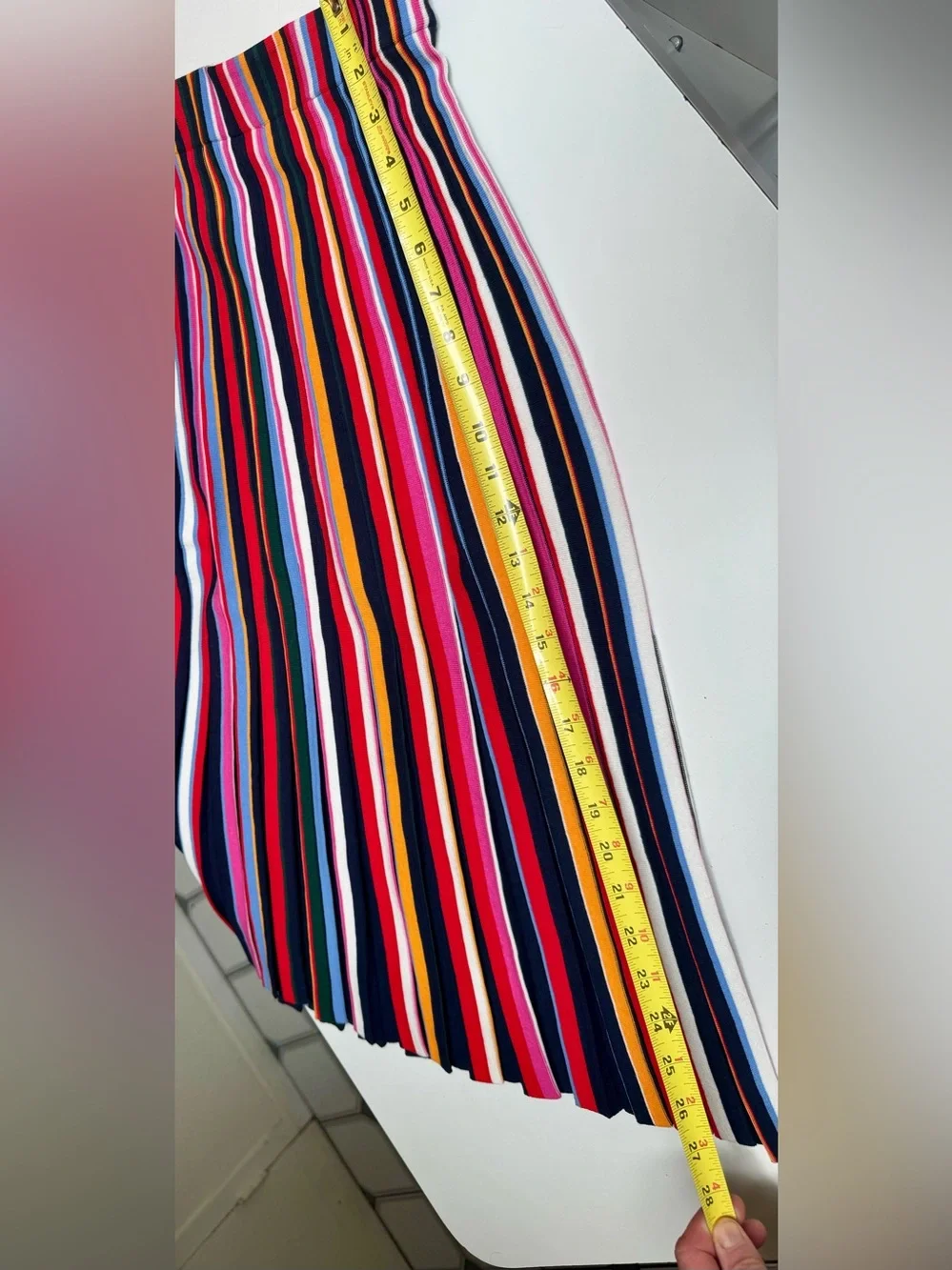 Tory burch Multi-Color RAINBOW 🌈Vertical Stripe pleated Midi Skirt rare!